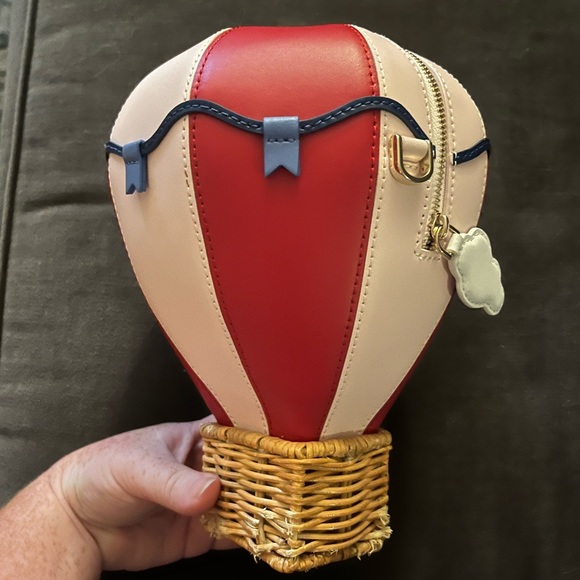 kate spade Handbags - Kate Spade Hot Air Balloon Crossbody